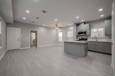 4741 Bricker Street, Houston, TX 77033 - Photo 10