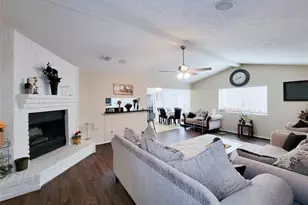 412 Land Grant Dr, Richmond, TX 77406 - Photo 6