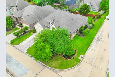 26 Lufberry Place, Tomball, TX 77375 - Photo 6