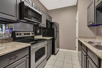 9800 Pagewood Lane #2703, Houston, TX 77042 - Photo 10