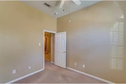 18 Orchard Dale Circle, The Woodlands, TX 77382 - Photo 22