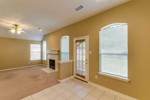 18 Orchard Dale Cir, The Woodlands, TX 77382 - Photo 12