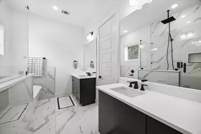 5318 Wunder Lane, Houston, TX 77091 - Photo 16