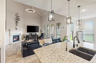 18002 Heartsong Dr, Cypress, TX 77429 - Photo 14