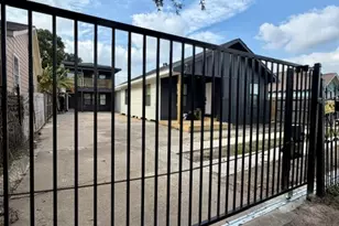 4607 Billingsley St, Houston, TX 77009 - Photo 6