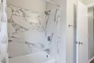 5150 Stardust Dr, Beaumont, TX 77706 - Photo 32