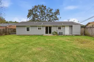 5150 Stardust Dr, Beaumont, TX 77706 - Photo 36