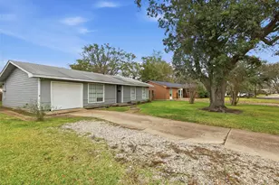 5150 Stardust Dr, Beaumont, TX 77706 - Photo 38