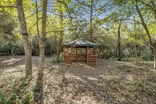 6 W Trail Ln, Hilltop Lakes, TX 77871 - Photo 18