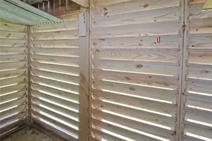 100 N Mae Cir, Crystal Beach, TX 77650 - Photo 32