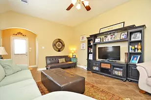 24562 Carlton Springs Ln, Katy, TX 77494 - Photo 2