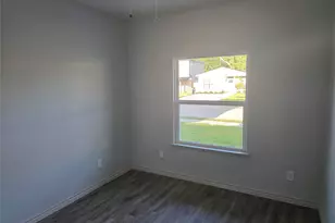9918 Dipping Woods St, Houston, TX 77076 - Photo 2