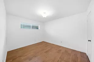 1529 Wirt Rd, Houston, TX 77055 - Photo 16
