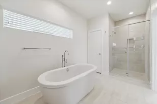 2220 Cortijo Pl, Houston, TX 77091 - Photo 24