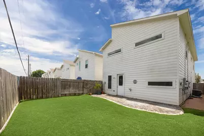 2220 Cortijo Place, Houston, TX 77091 - Photo 32