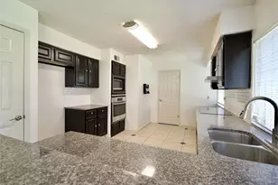 3222 Settlers Way Blvd, Sugar Land, TX 77479 - Photo 10