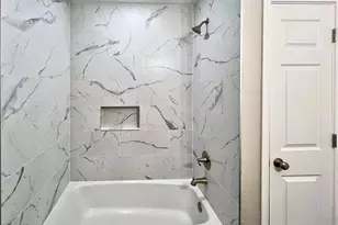 415 Sevenhampton Ln, Houston, TX 77015 - Photo 30