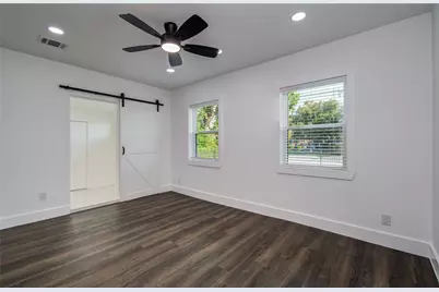 7530 Park Place Boulevard, Houston, TX 77087 - Photo 10