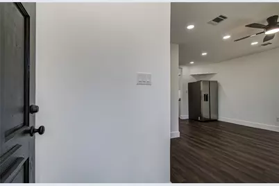 7530 Park Place Boulevard, Houston, TX 77087 - Photo 8