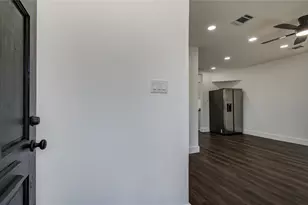 7530 Park Pl Blvd, Houston, TX 77087 - Photo 8