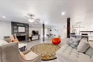 6325 Riverview Way, Houston, TX 77057 - Photo 2