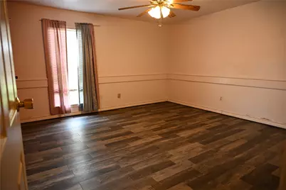 252 Bastrop Street, Angleton, TX 77515 - Photo 26