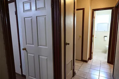 252 Bastrop Street, Angleton, TX 77515 - Photo 20