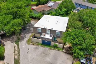 5002 Blue Spruce Cir, Austin, TX 78723 - Photo 2