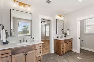 2433 Coronado Estates Dr, Bryan, TX 77808 - Photo 20
