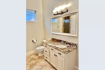 6121 Hamman Street, Houston, TX 77007 - Photo 18