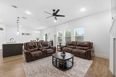 11037 Bois D Arc Street, La Porte, TX 77571 - Photo 8
