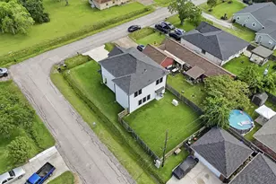 11037 Bois D Arc St, La Porte, TX 77571 - Photo 28