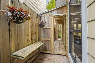 3515 Yupon St, Houston, TX 77006 - Photo 36