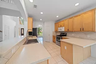 27 New Dawn Pl, The Woodlands, TX 77385 - Photo 16