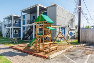 1800 N Wayside Drive Street, Houston, TX 77020 - Photo 2