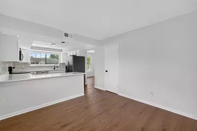 10102 Old Towne Lane, Sugar Land, TX 77498 - Photo 16