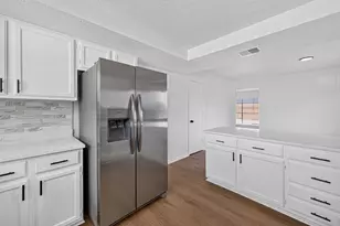 10102 Old Towne Ln, Sugar Land, TX 77498 - Photo 20