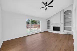 10102 Old Towne Ln, Sugar Land, TX 77498 - Photo 26