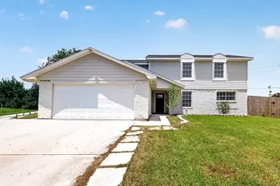 10102 Old Towne Lane, Sugar Land, TX 77498 - Photo 6