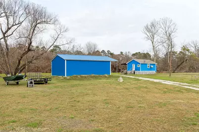 239 Fishermans Trail, Huntsville, TX 77320 - Photo 4