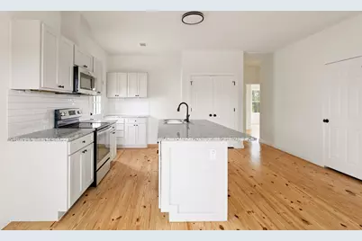 226 N Dixie Street, Brenham, TX 77833 - Photo 6