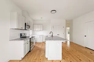 226 N Dixie St, Brenham, TX 77833 - Photo 6