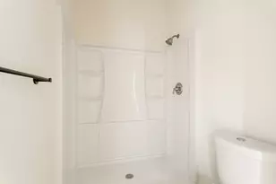 226 N Dixie St, Brenham, TX 77833 - Photo 16