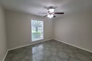 215 Postoffice St, Galveston, TX 77550 - Photo 16