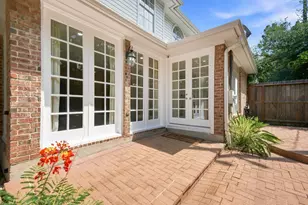 5597 Beverly Hill St, Houston, TX 77056 - Photo 26