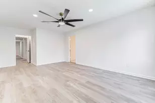 3406 Forest Village Dr, Houston, TX 77339 - Photo 32