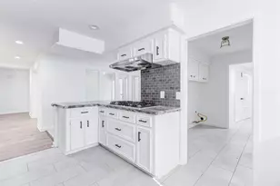 3406 Forest Village Dr, Houston, TX 77339 - Photo 20