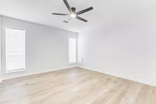 3406 Forest Village Dr, Houston, TX 77339 - Photo 44