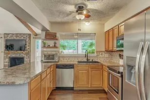 2615 Rosewood Pl, The Woodlands, TX 77380 - Photo 18