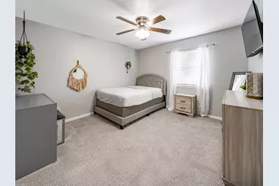 2815 Woodland Grove Drive, Houston, TX 77339 - Photo 12